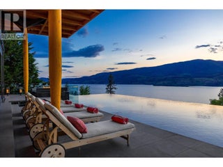 180 Sheerwater Court Unit# 19. Kelowna, British Columbia