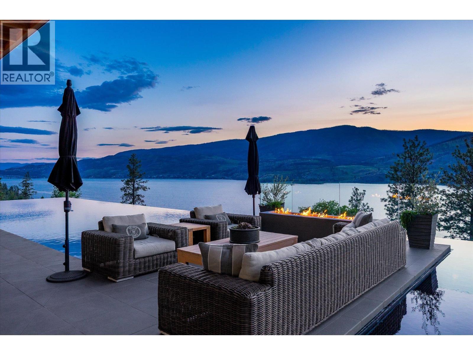 180 Sheerwater Court Unit# 19. Kelowna, British Columbia
