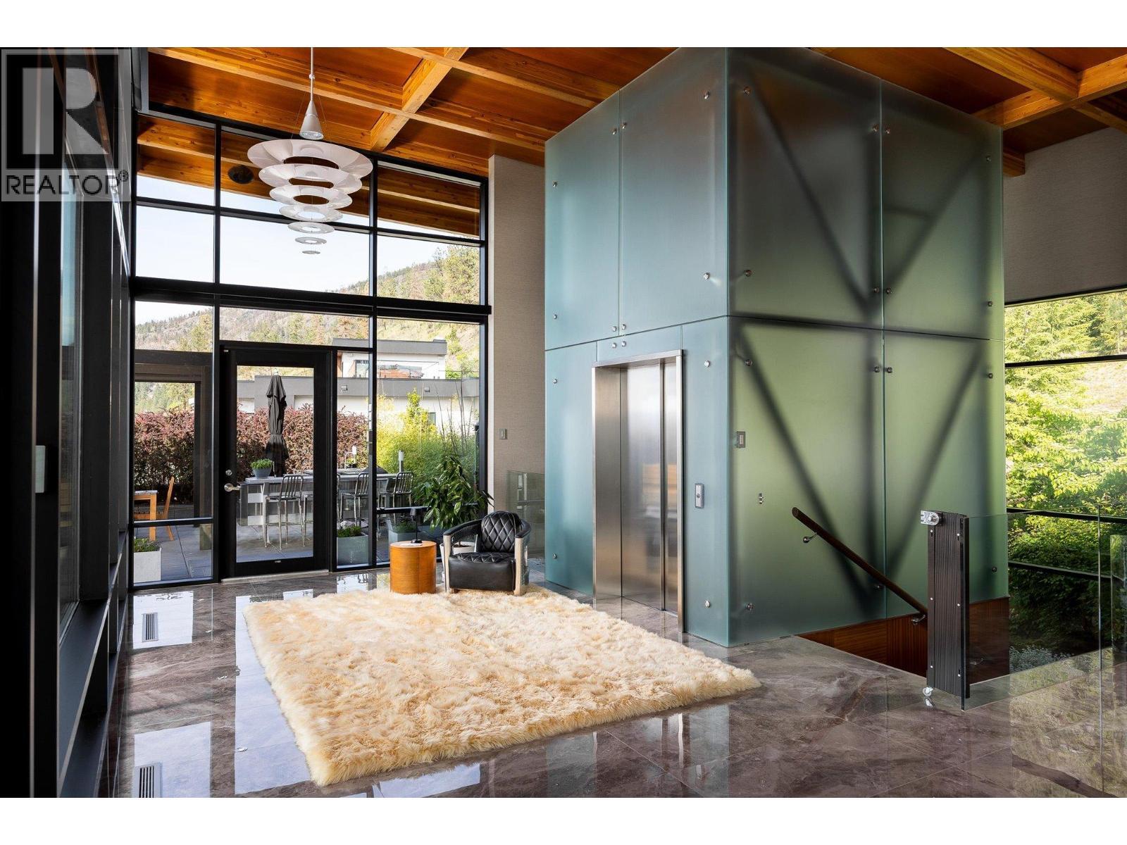 180 Sheerwater Court Unit# 19. Kelowna, British Columbia