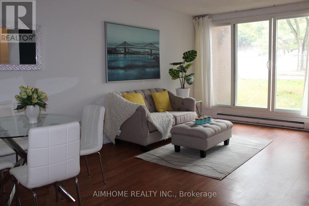 1086 - 100 Mornelle Court, Toronto (morningside)