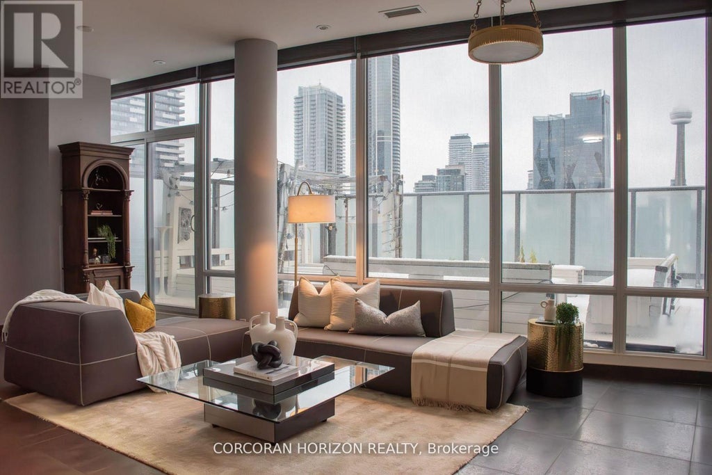 Ph3301 - 1 Market Street, Toronto (waterfront Communities)