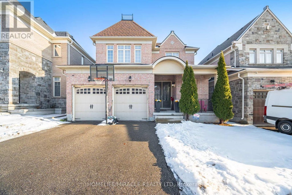 162 Coastline Drive, Brampton (bram West)