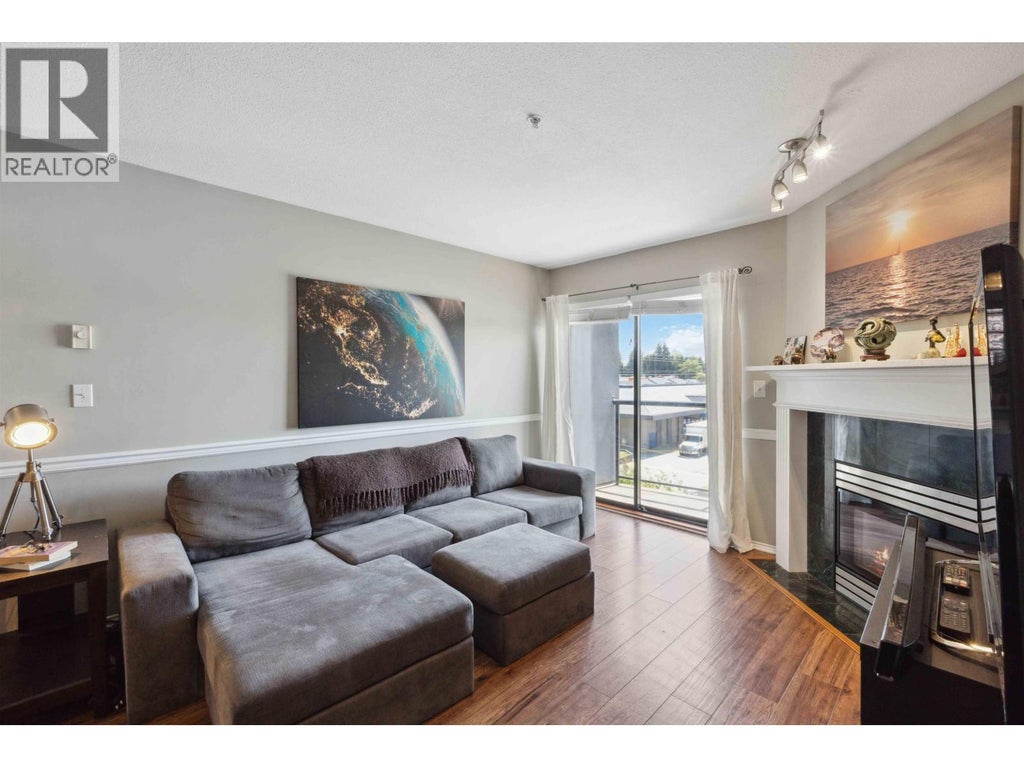 402 12025 207a Street, Maple Ridge