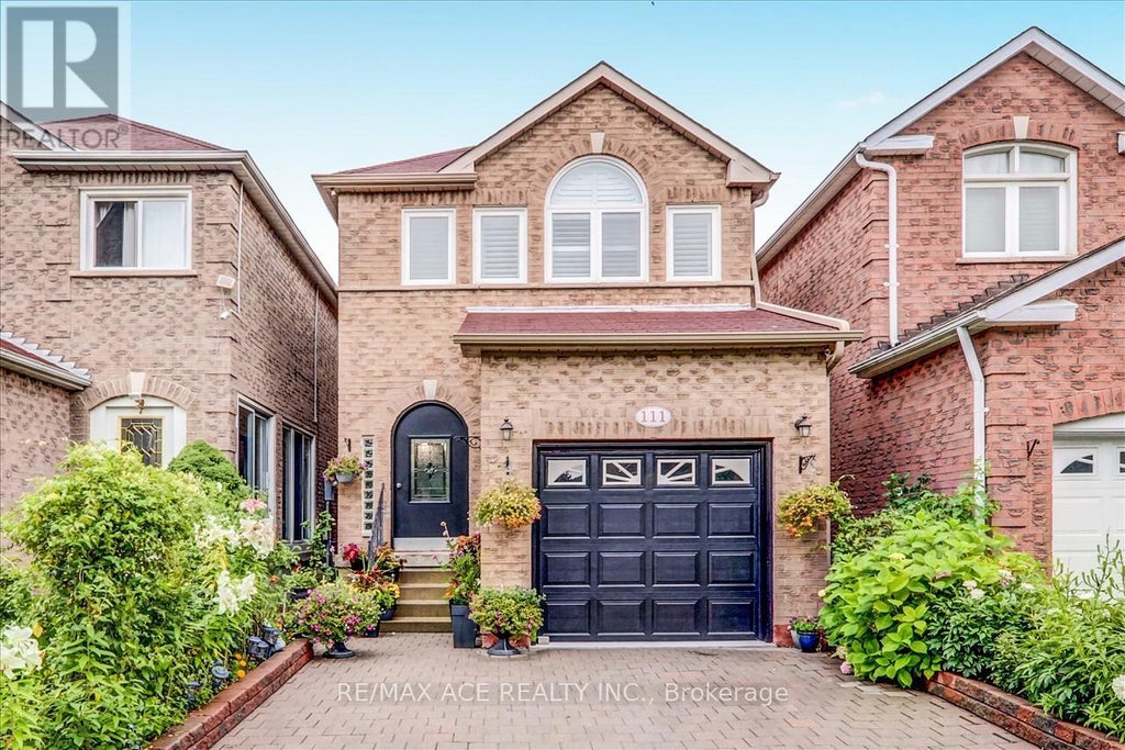 111 Laird Drive, Markham (middlefield)