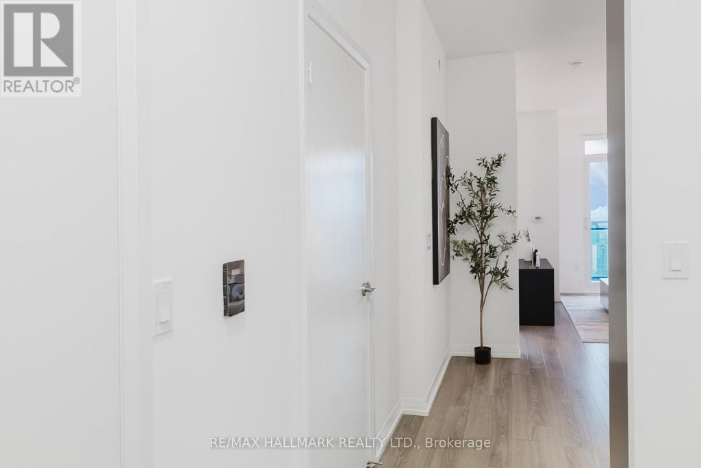 3609 - 55 Ann O'reilly Road, Toronto (henry Farm)