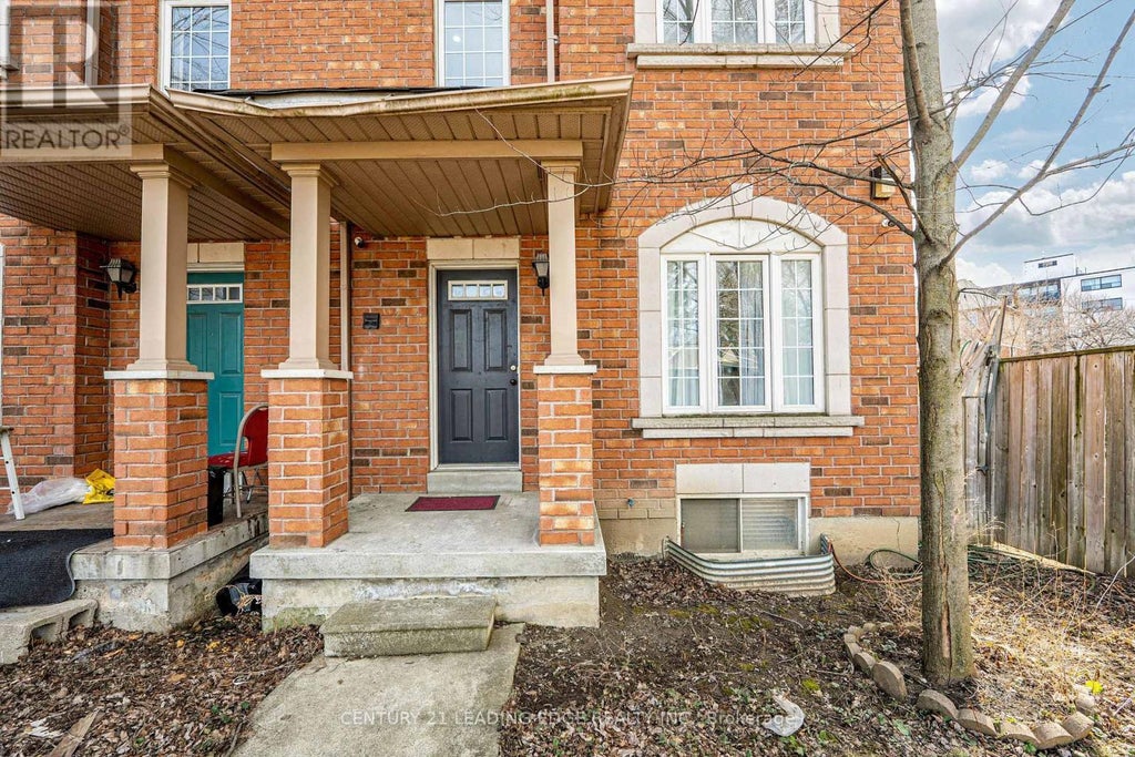 75 Elphick Lane, Toronto (weston)