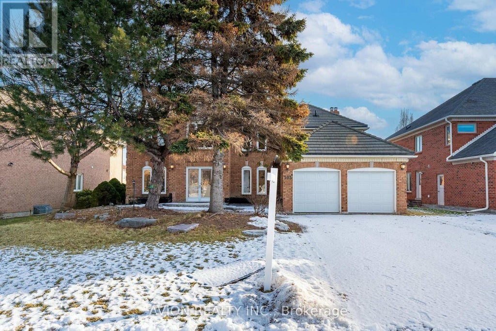 103 Spadina Road, Richmond Hill (bayview Hill)