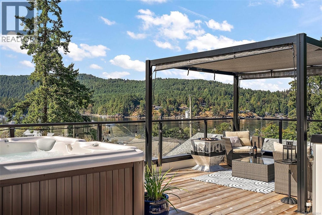 772 Harding Lane, Central Saanich