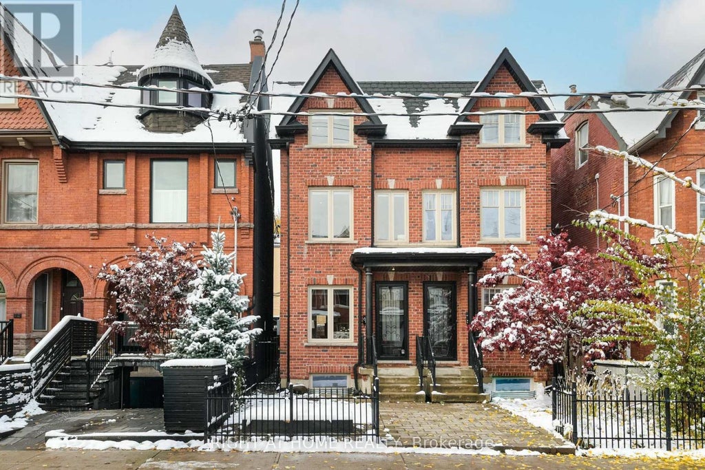 68a Oxford Street, Toronto (kensington-Chinatown)