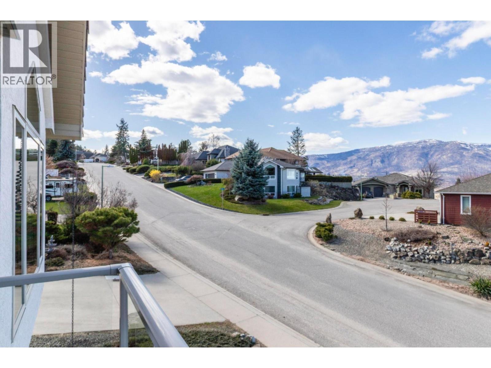 183 Magic Drive. Kelowna, British Columbia