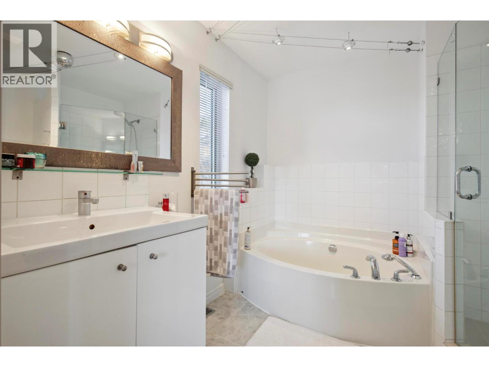 183 Magic Drive. Kelowna, British Columbia