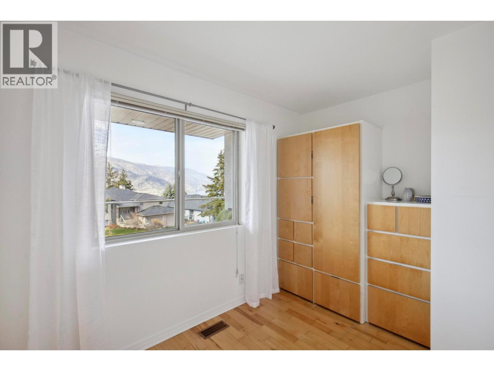 183 Magic Drive. Kelowna, British Columbia