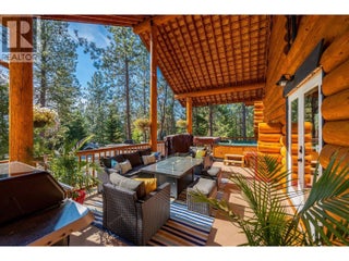 1725 Keloka Drive. West Kelowna, British Columbia