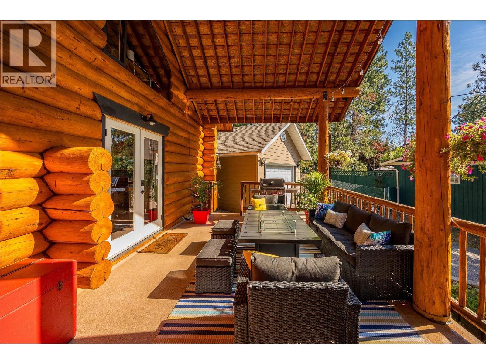 1725 Keloka Drive. West Kelowna, British Columbia