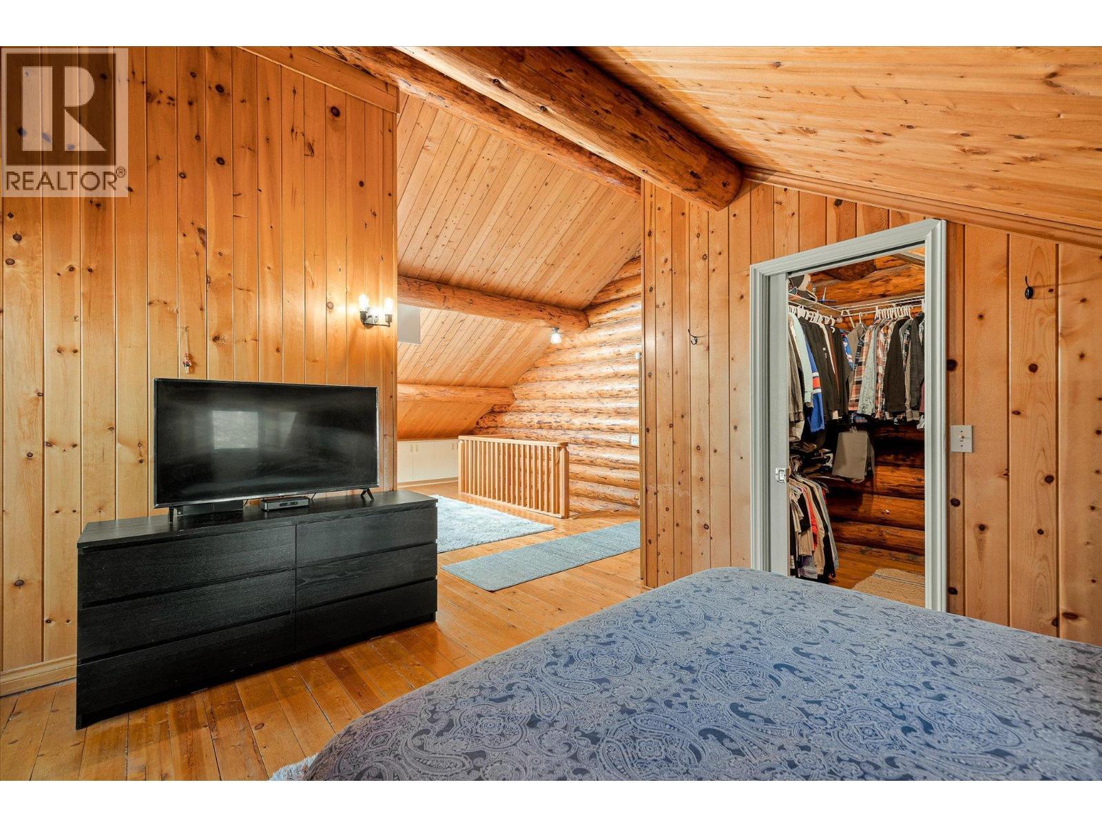 1725 Keloka Drive. West Kelowna, British Columbia