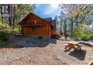 1725 Keloka Drive. West Kelowna, British Columbia