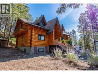 1725 Keloka Drive. West Kelowna, British Columbia