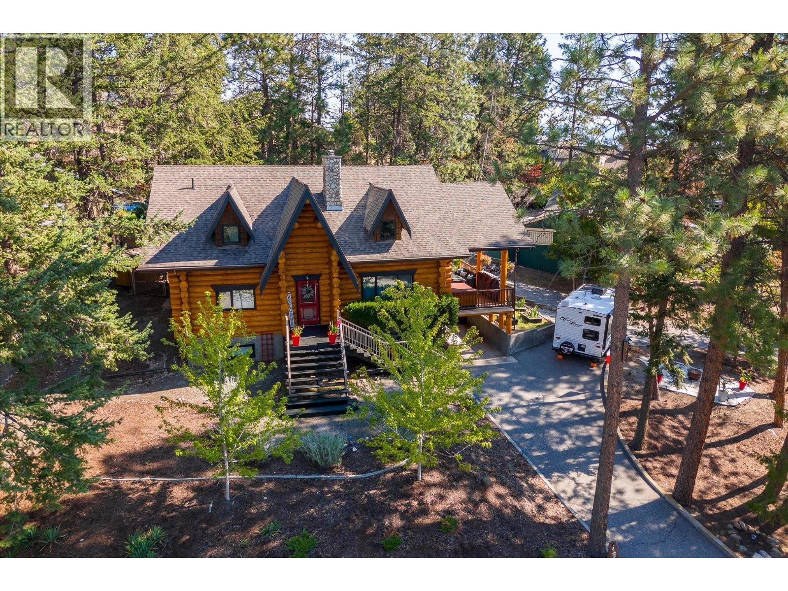 1725 Keloka Drive. West Kelowna, British Columbia