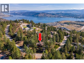 1725 Keloka Drive. West Kelowna, British Columbia