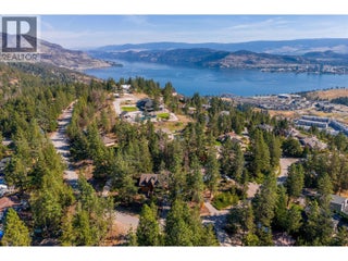 1725 Keloka Drive. West Kelowna, British Columbia