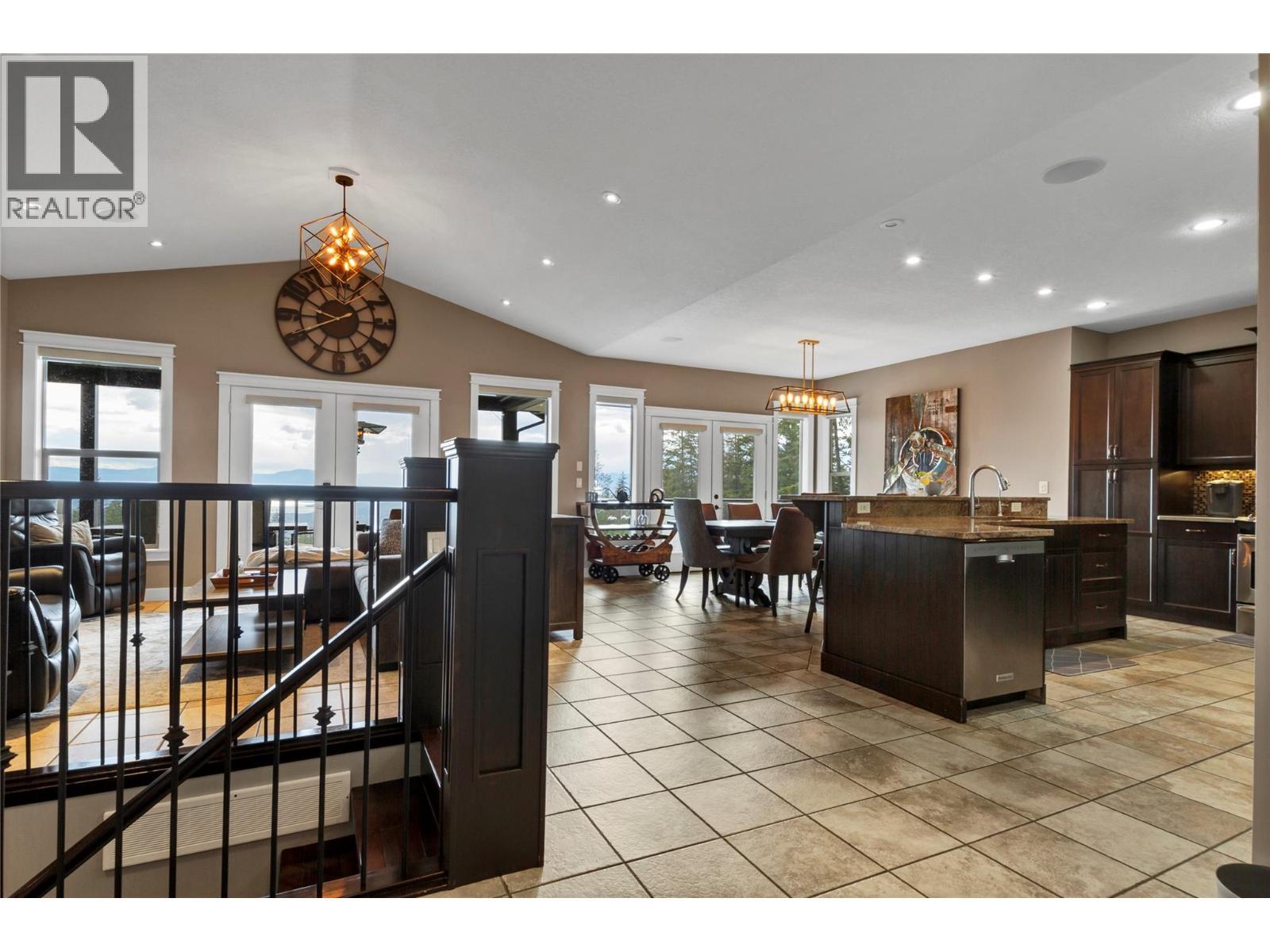 6032 Lynx Drive. Vernon, British Columbia