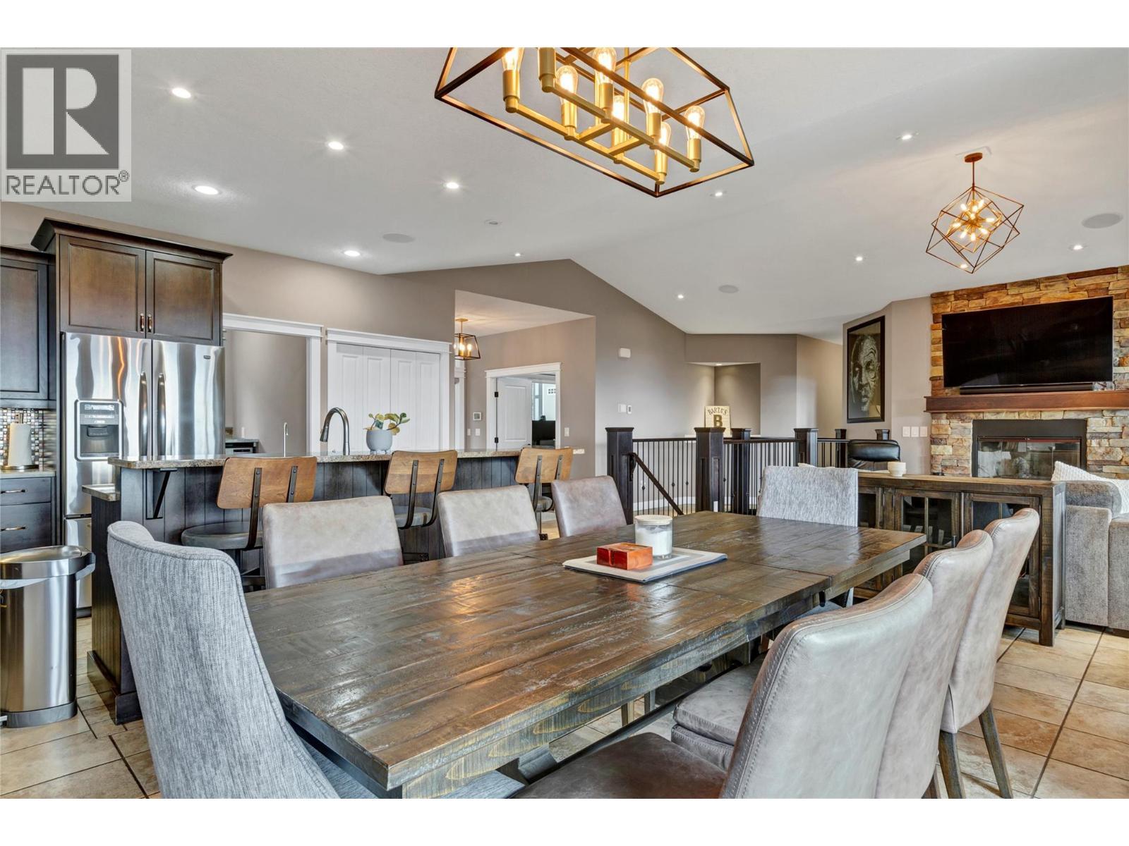 6032 Lynx Drive. Vernon, British Columbia