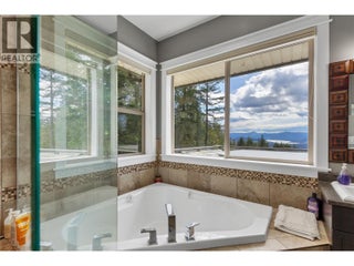 6032 Lynx Drive. Vernon, British Columbia