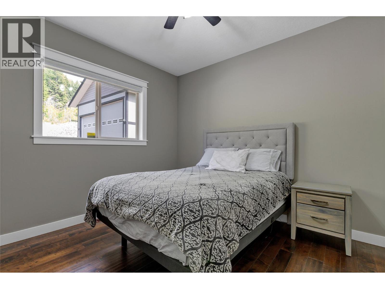 6032 Lynx Drive. Vernon, British Columbia