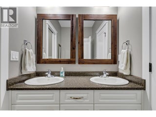 6032 Lynx Drive. Vernon, British Columbia