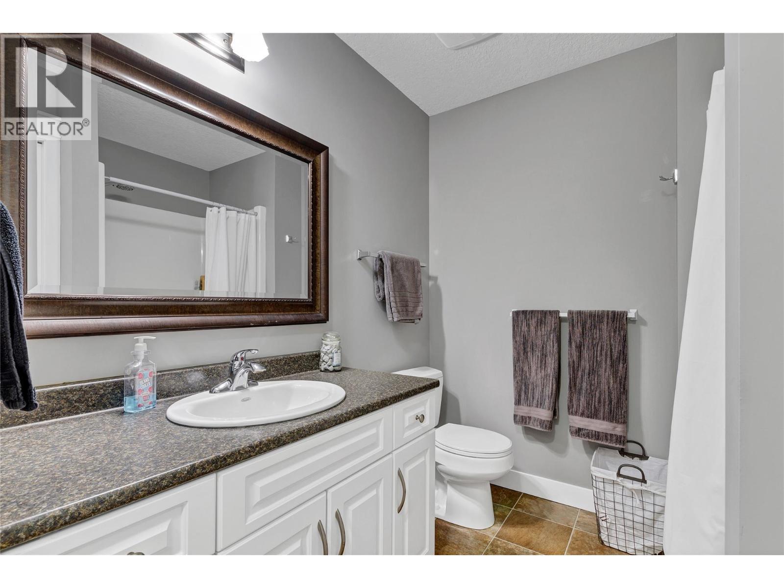 6032 Lynx Drive. Vernon, British Columbia