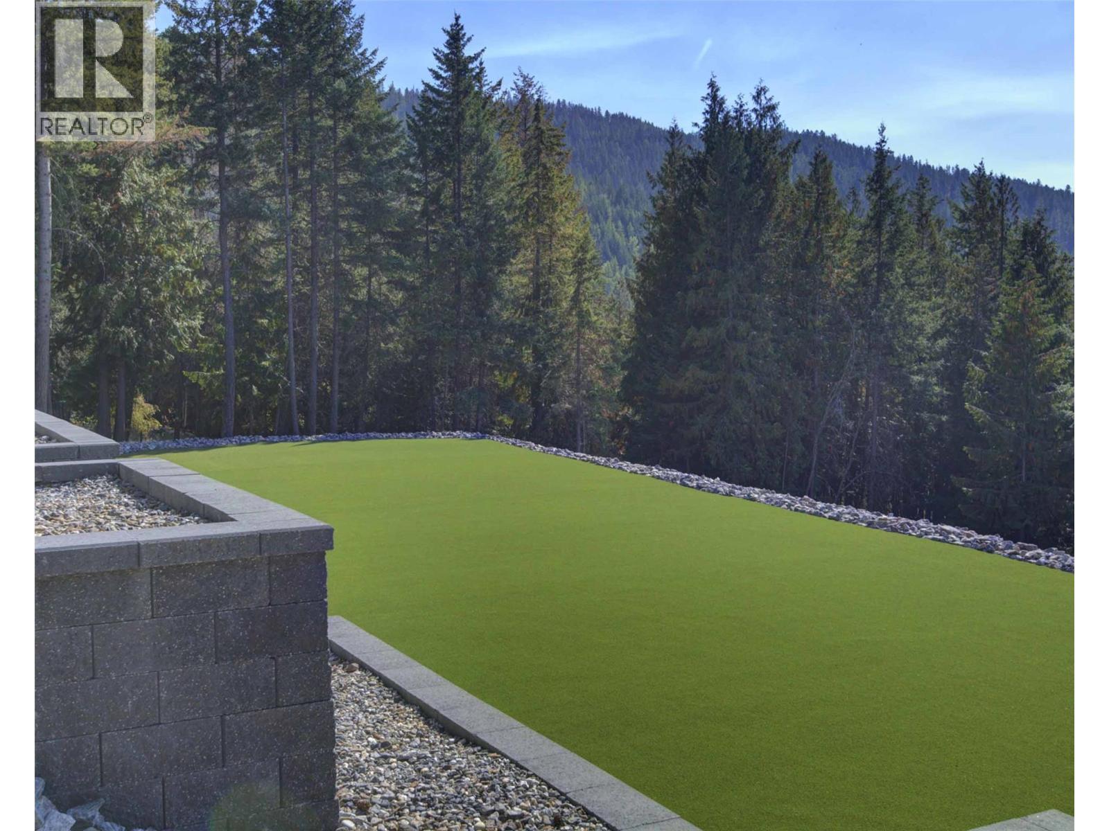 6032 Lynx Drive. Vernon, British Columbia