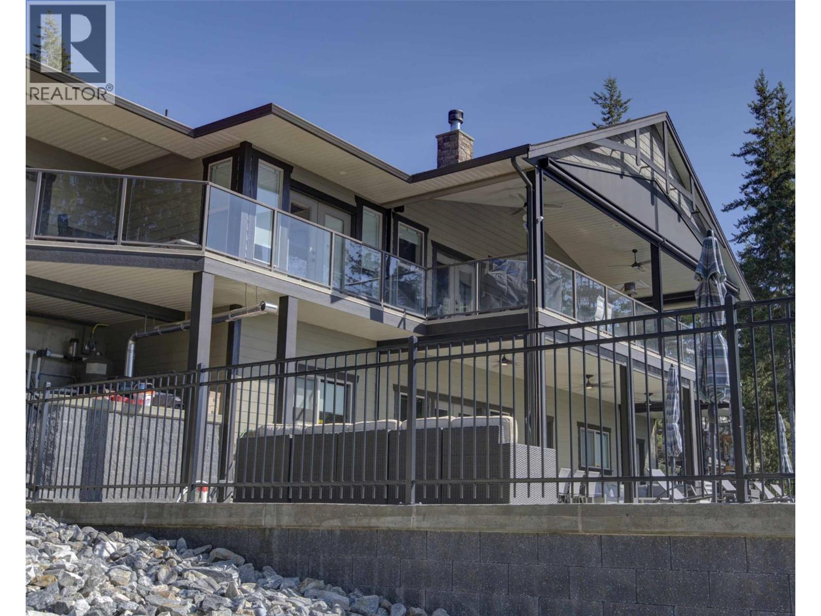 6032 Lynx Drive. Vernon, British Columbia