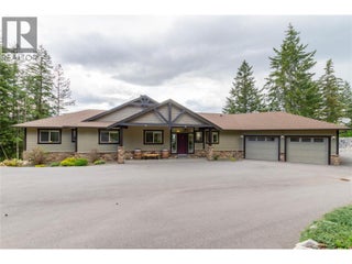 6032 Lynx Drive. Vernon, British Columbia