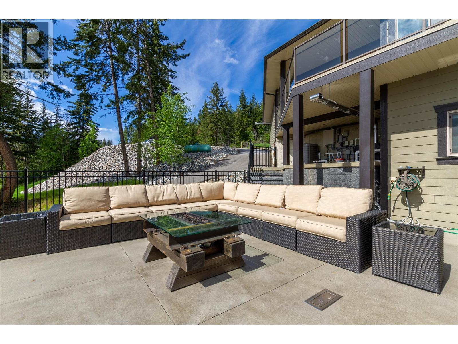 6032 Lynx Drive. Vernon, British Columbia