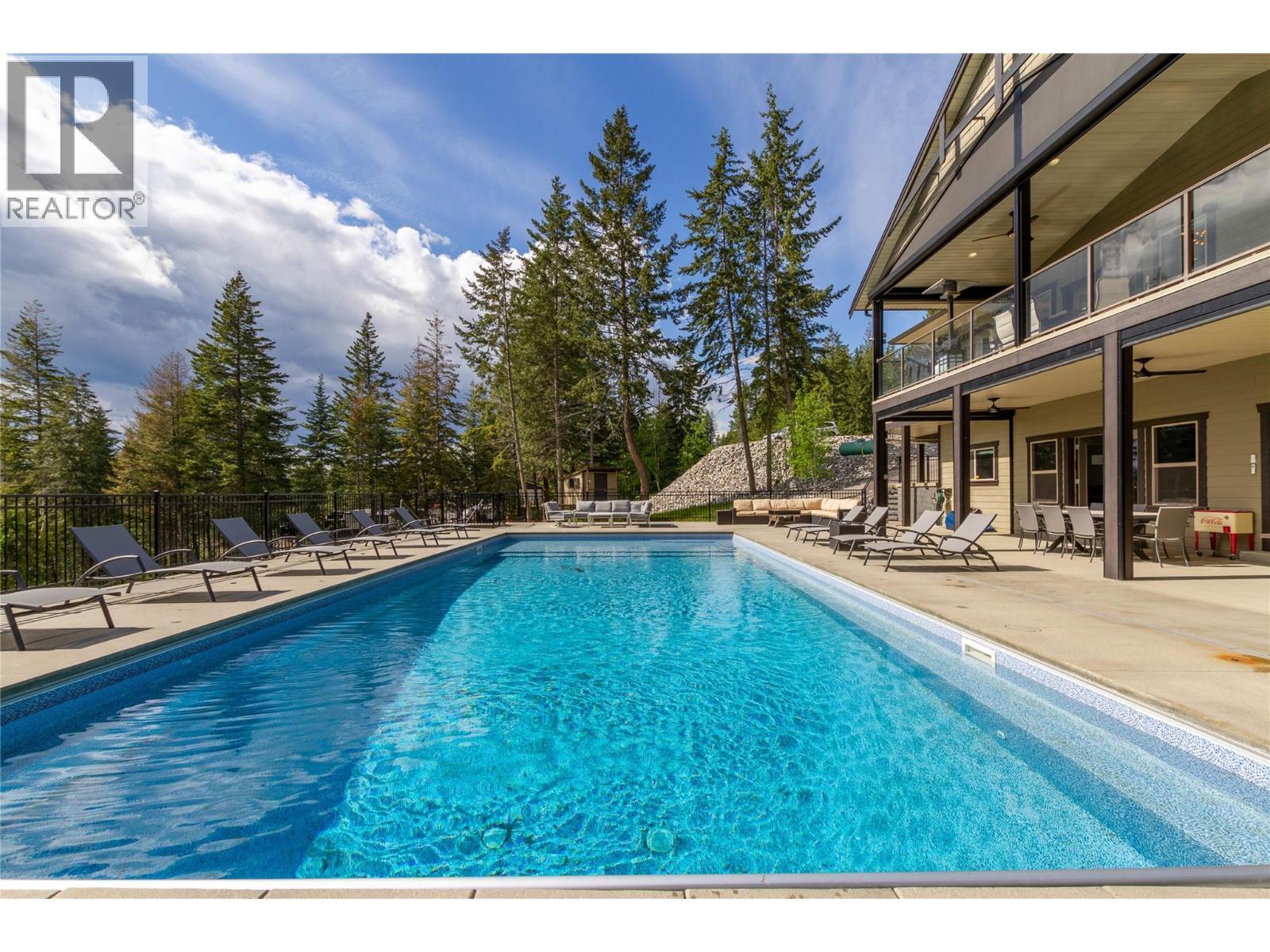 6032 Lynx Drive. Vernon, British Columbia