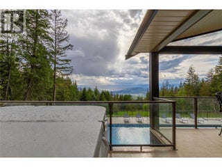 6032 Lynx Drive. Vernon, British Columbia