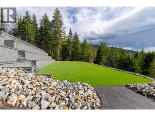 6032 Lynx Drive. Vernon, British Columbia