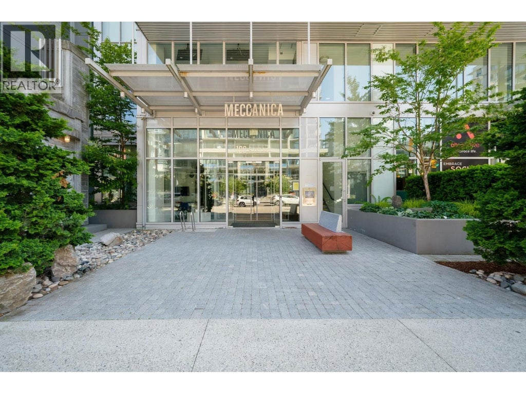 713 108 E 1st Avenue, Vancouver