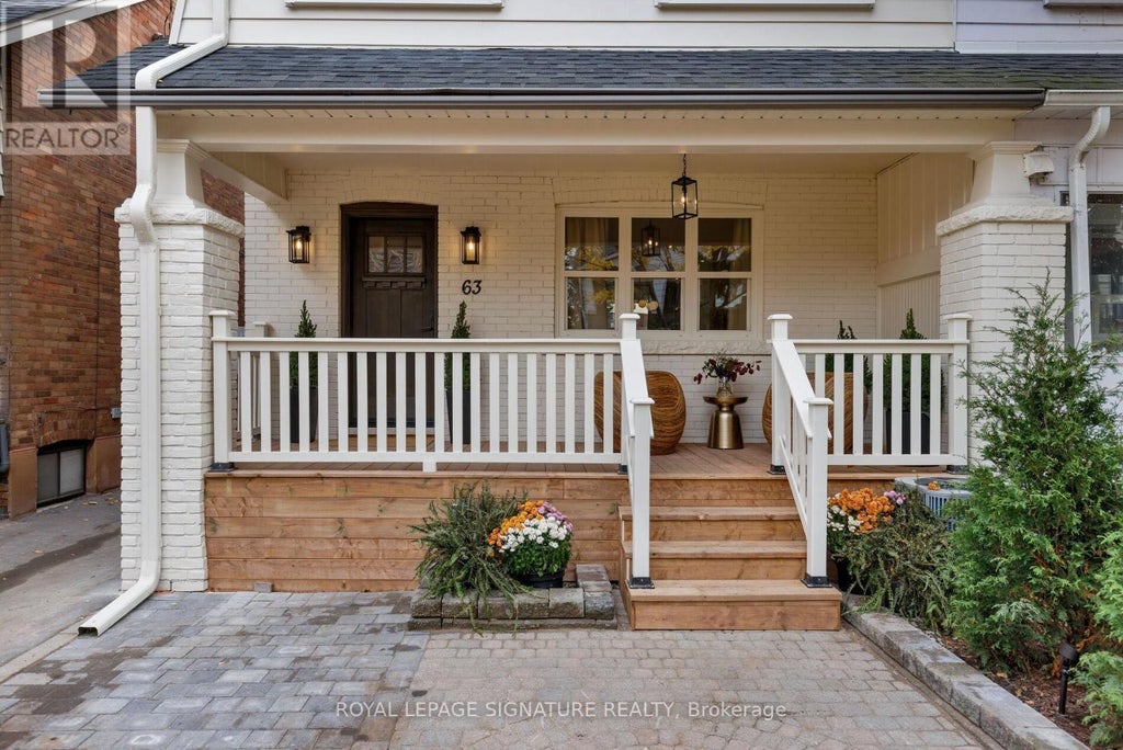 63 Orchard Park Boulevard, Toronto (woodbine Corridor)