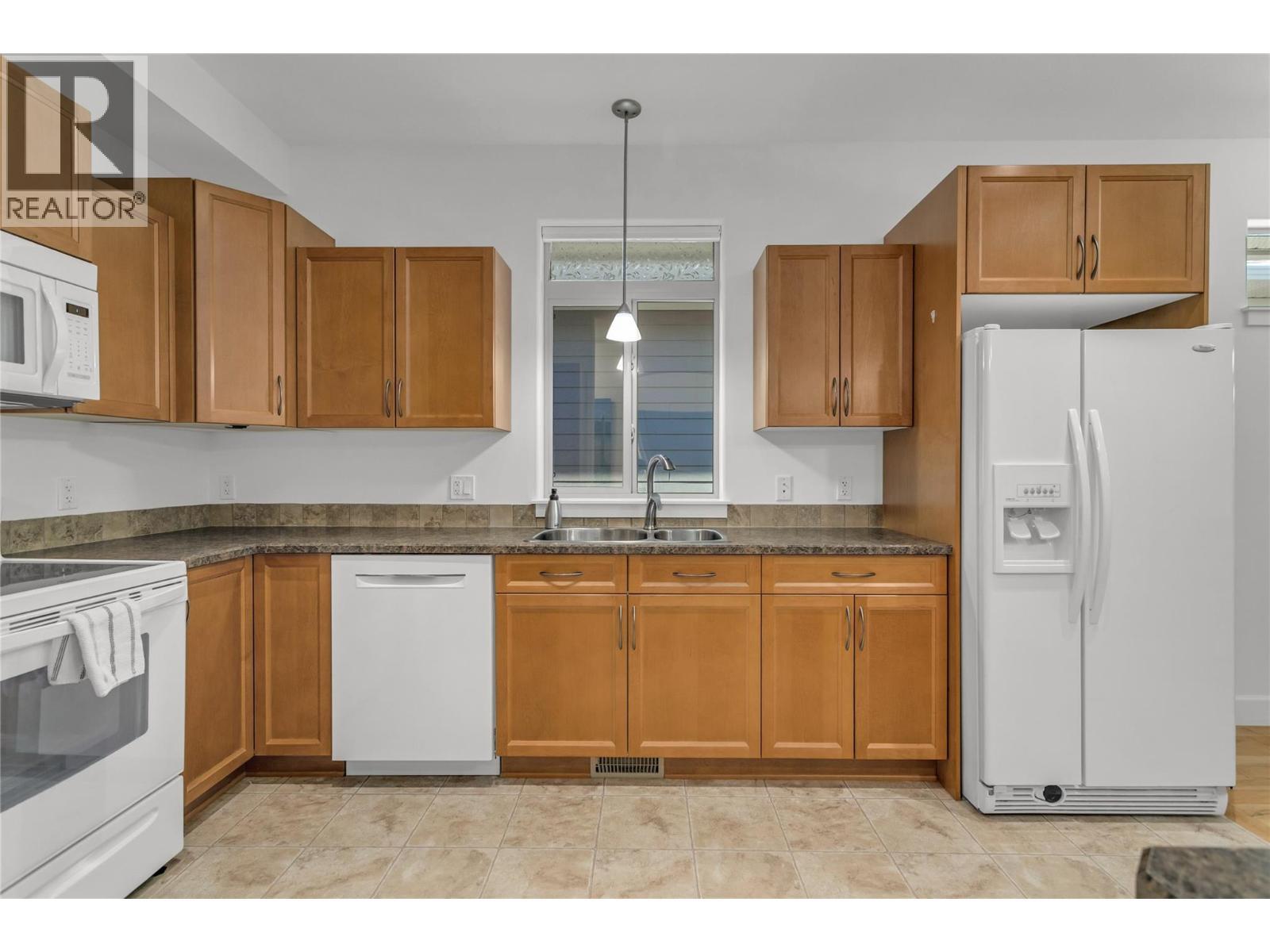4035 Gellatly Road S Unit# 153. West Kelowna, British Columbia