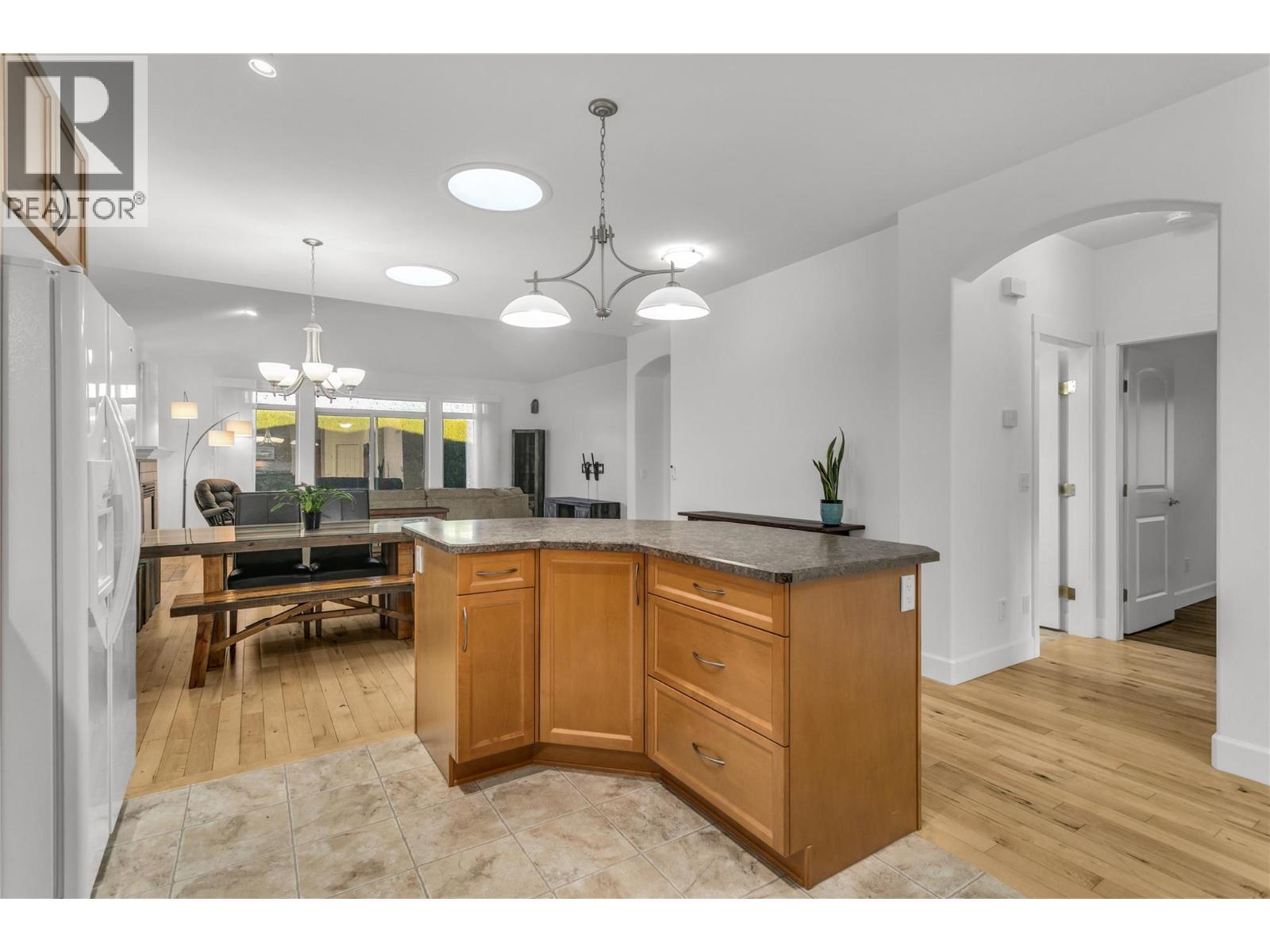 4035 Gellatly Road S Unit# 153. West Kelowna, British Columbia