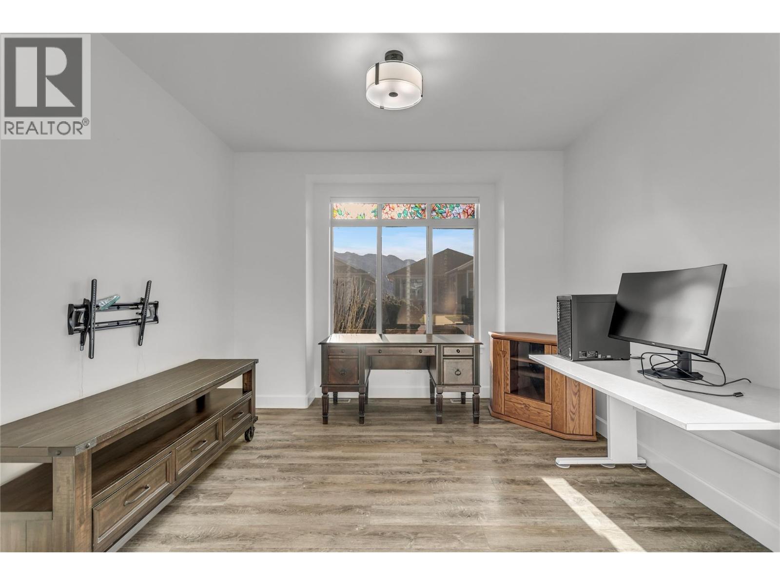 4035 Gellatly Road S Unit# 153. West Kelowna, British Columbia