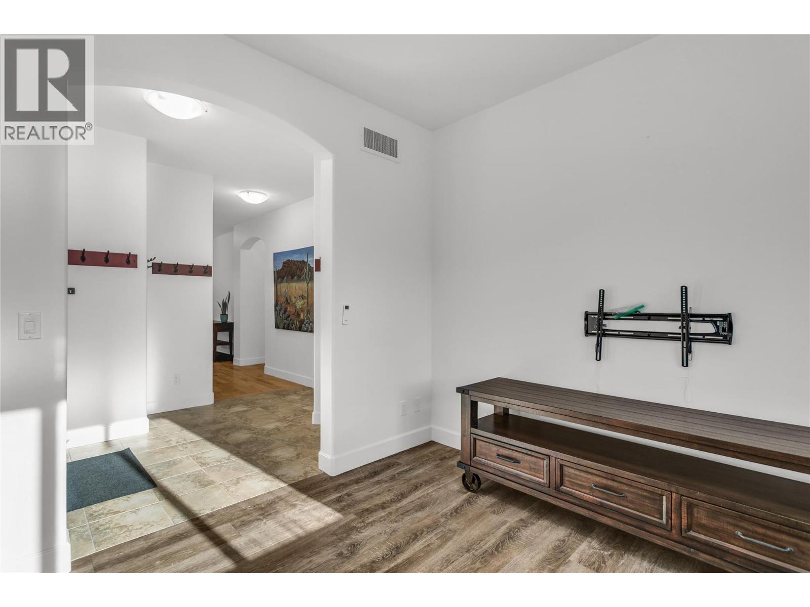 4035 Gellatly Road S Unit# 153. West Kelowna, British Columbia