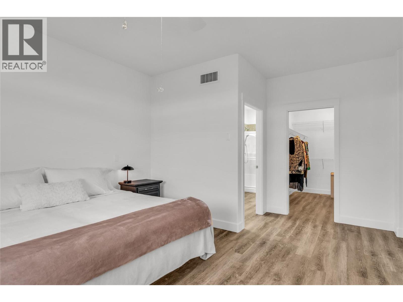 4035 Gellatly Road S Unit# 153. West Kelowna, British Columbia