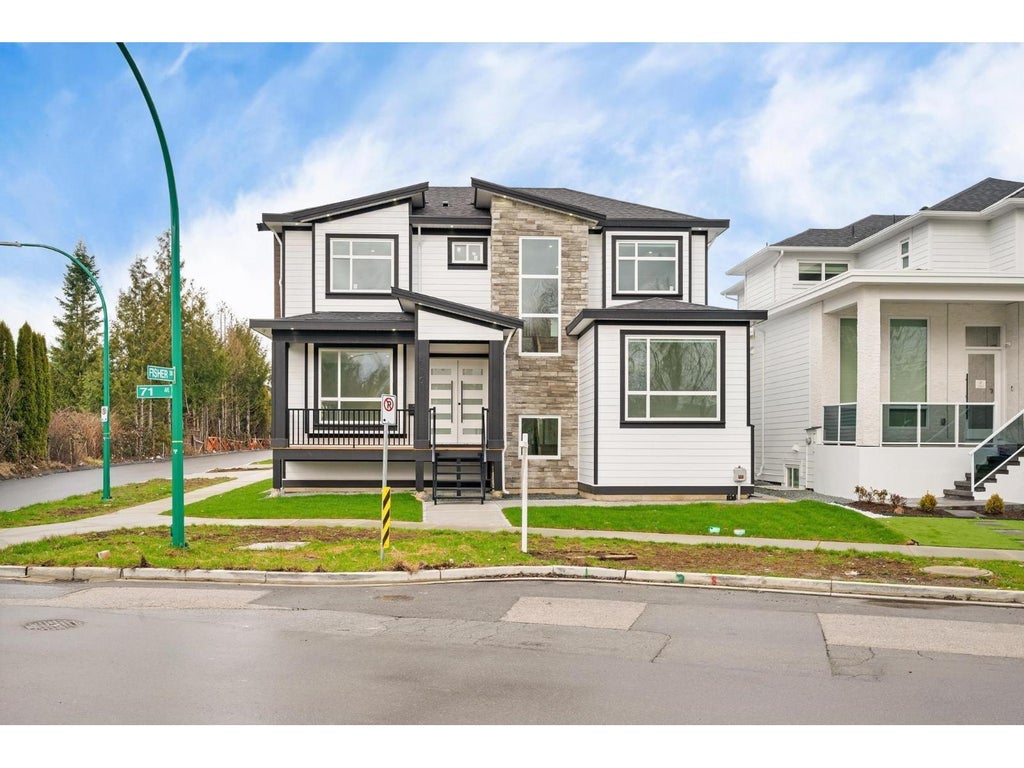 19351 71 Avenue, Surrey