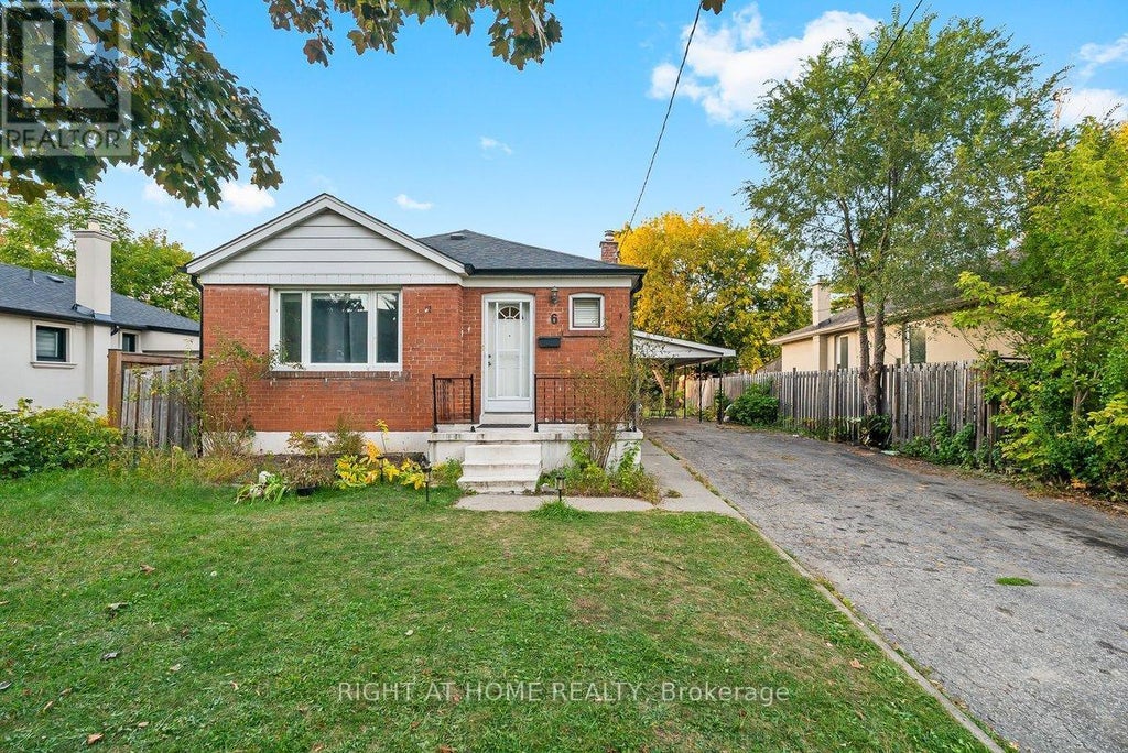 6 Melody Road, Toronto (humberlea-Pelmo Park)