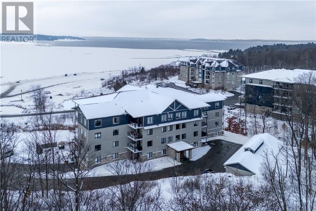 11c Salt Dock Road Unit# 404, Parry Sound
