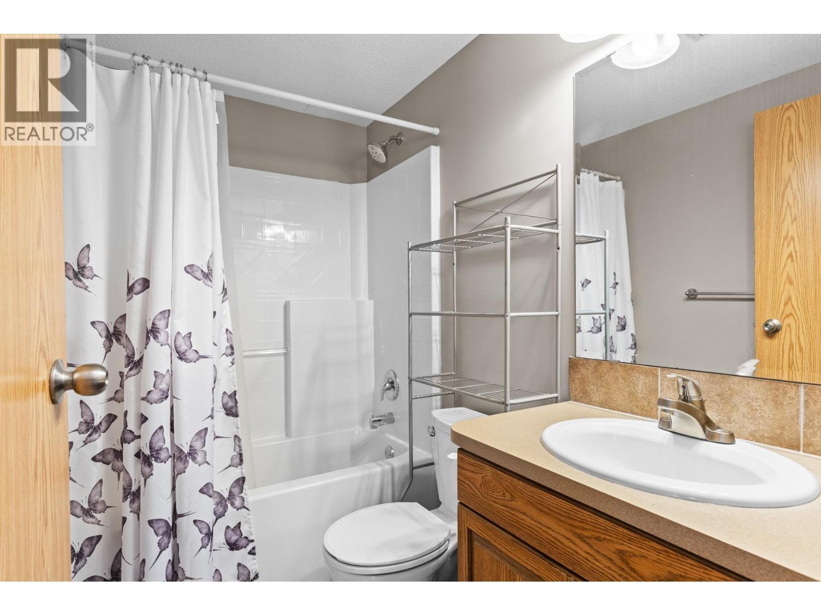 610 Katherine Road Unit# 46. West Kelowna, British Columbia