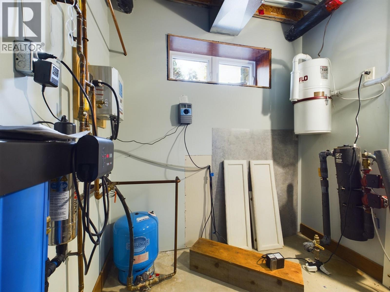 1051 Bullmoose Trail. Osoyoos, British Columbia