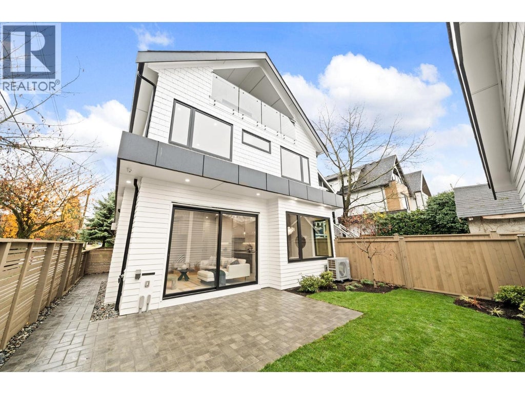 2965 Glen Drive, Vancouver